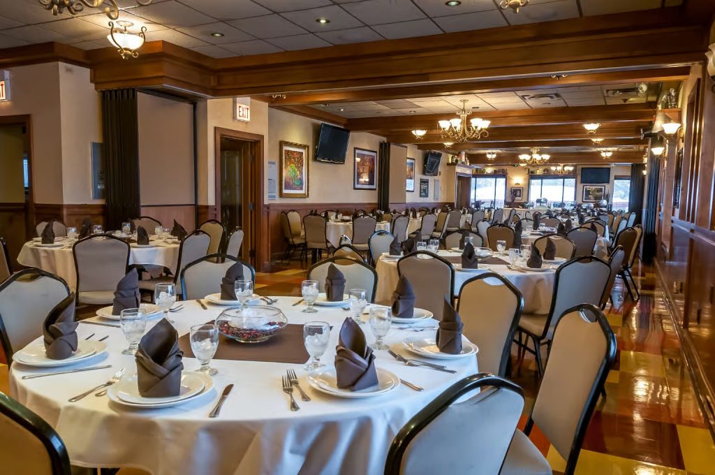 Parties at Morettis in Edison Park